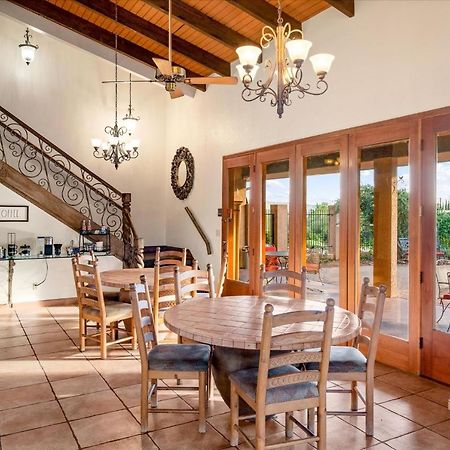 Adobe Village Villa With Private Patio - Sunset Villa 세도나 외부 사진