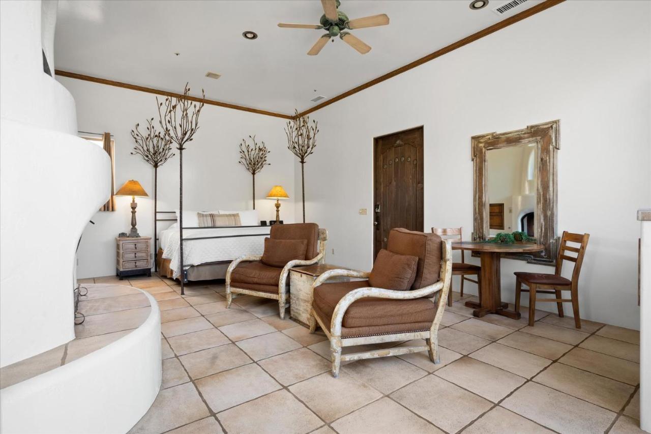 Adobe Village Villa With Private Patio - Sunset Villa 세도나 외부 사진